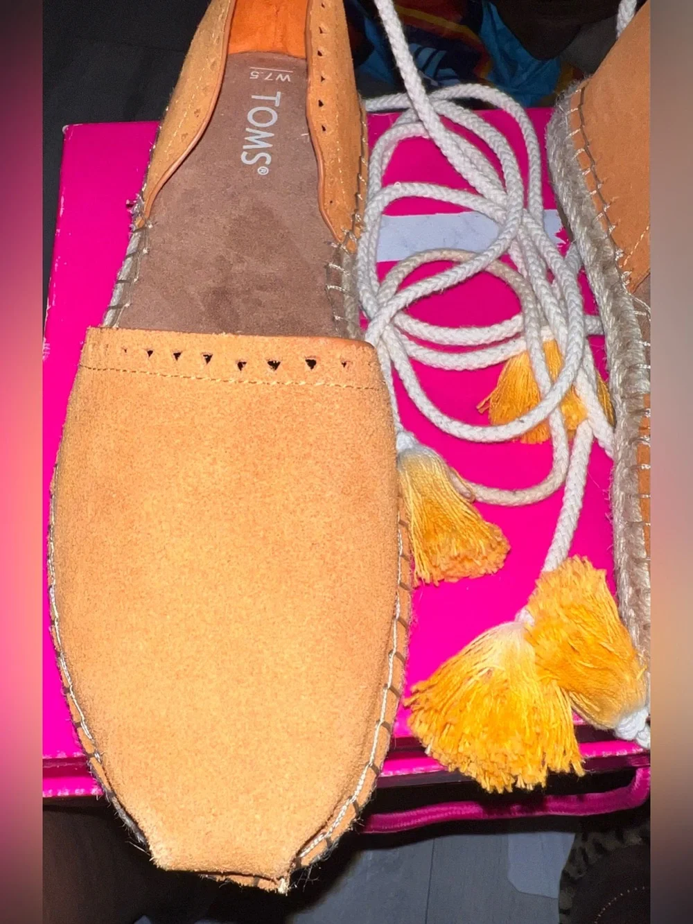TOMS Katalina Saffron Yellow Suade Lace Up Espadrille Flats Sz 7.5 EUC